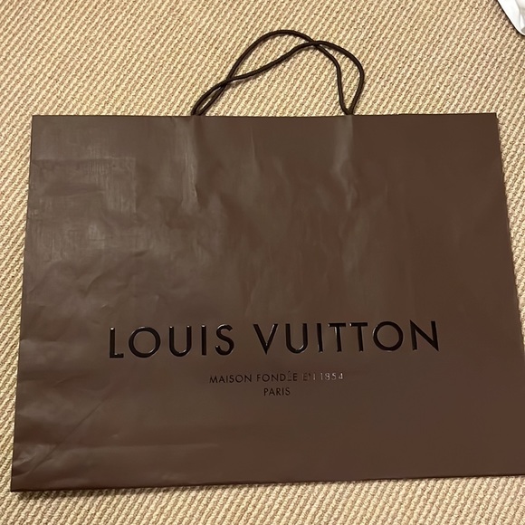 6 Luxury Designer Shopping Bags - Picture 13 of 14